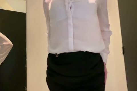 Sucked Off A Translady In A costume Room