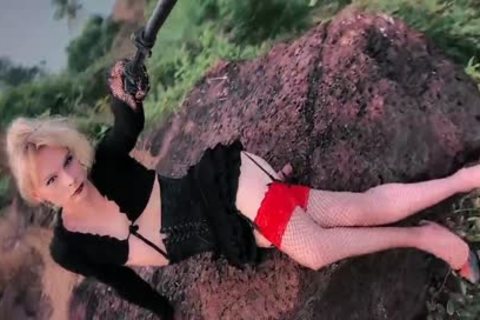 Warning!!! nude gals bang OutDoor