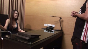 samurai movies: Trans Beauty Hooks Unaware Jock